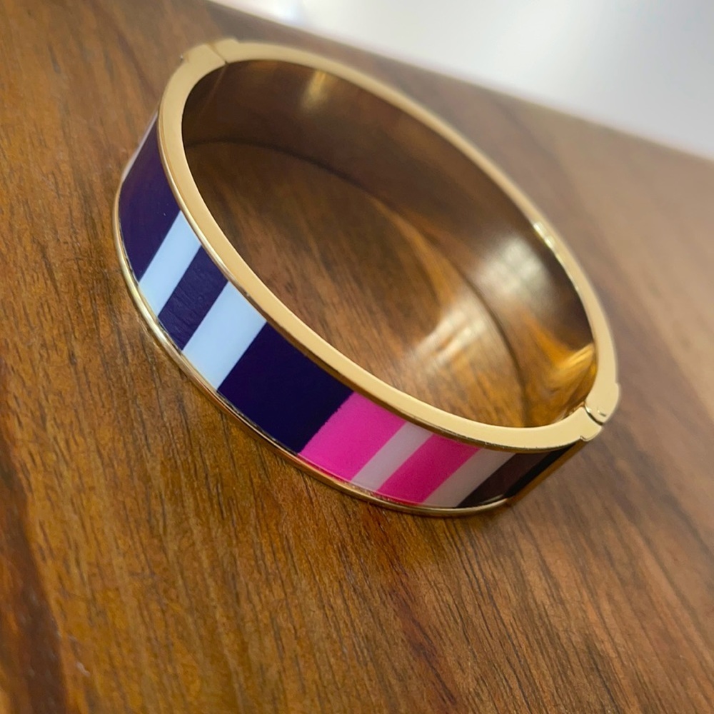 VTG 80’s - 90’s VTG CUFF | Fits M-L wrist